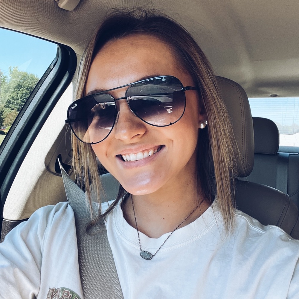 Meet your Posher, Kadie